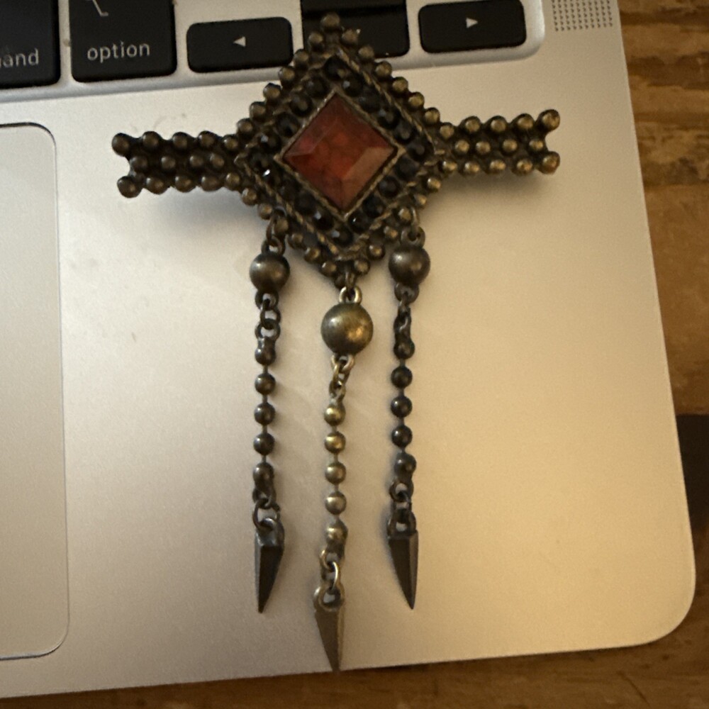 Vintage 1910 Victorian Goth Brooch Pin C-Clasp Red Stone Boho ESTATE Deco JEWELS